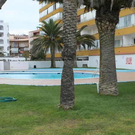 En Santa-margarita, Con Vistas Al Mar, Piscina, Y Acceso Directo A La Playa - Es-204-42 *
