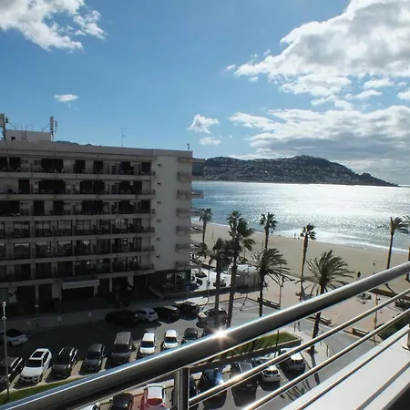 En Santa-margarita, Con Vistas Al Mar, Piscina, Y Acceso Directo A La Playa - Es-204-42 Apartment Roses