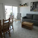 En Santa-margarita, Con Vistas Al Mar, Piscina, Y Acceso Directo A La Playa - Es-204-42 רוזס